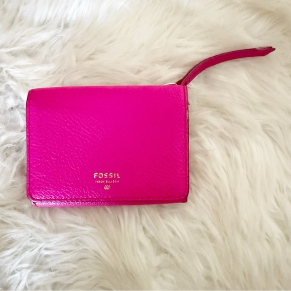 Fossil Fuchsia Leather Wallet Small - Picture 1 of 4